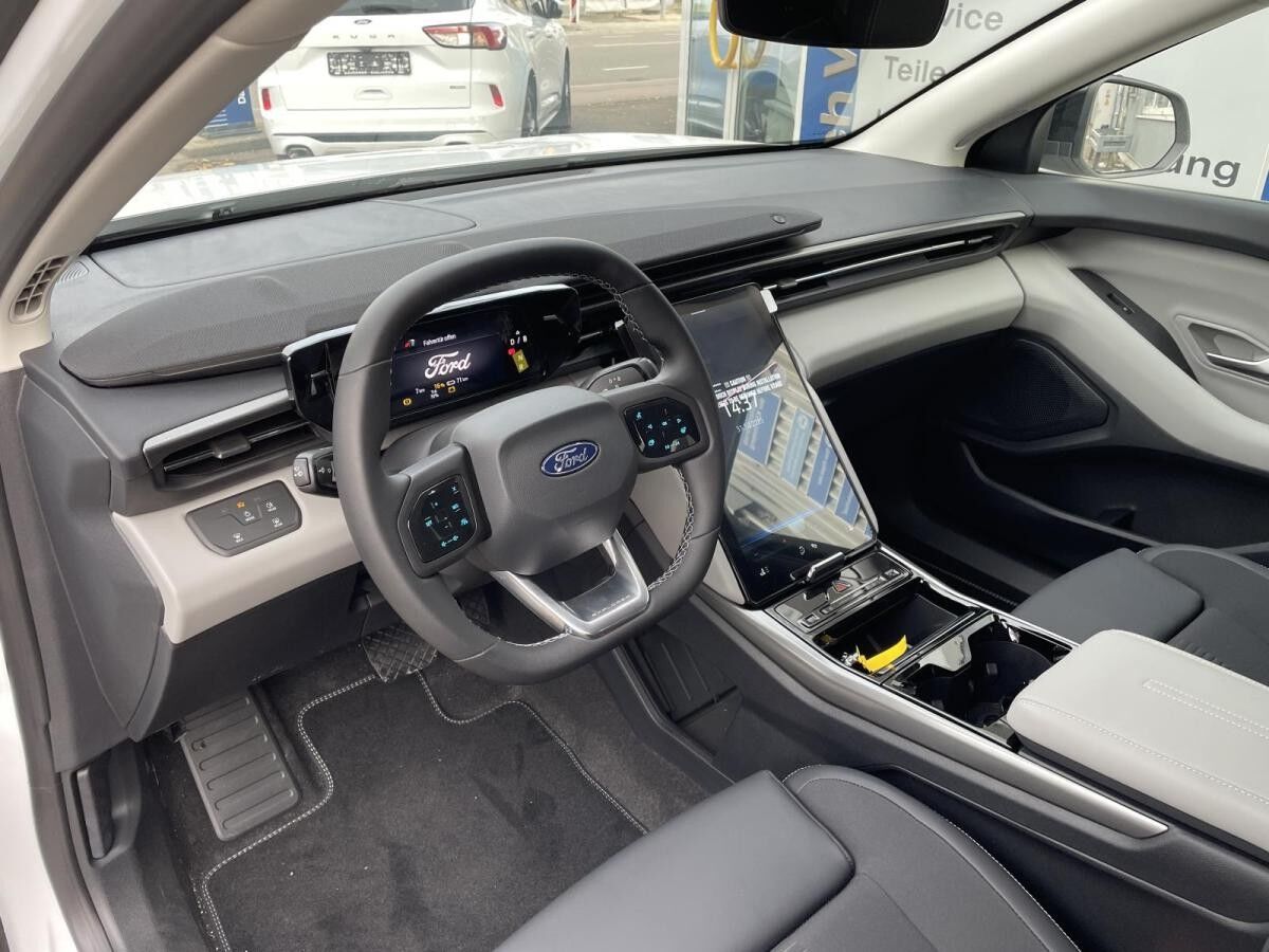 Ford Explorer RWD BEV * Sofort Verfügbar *