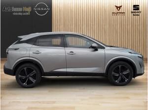 Nissan Qashqai TEKNA, LEDER,  AVM