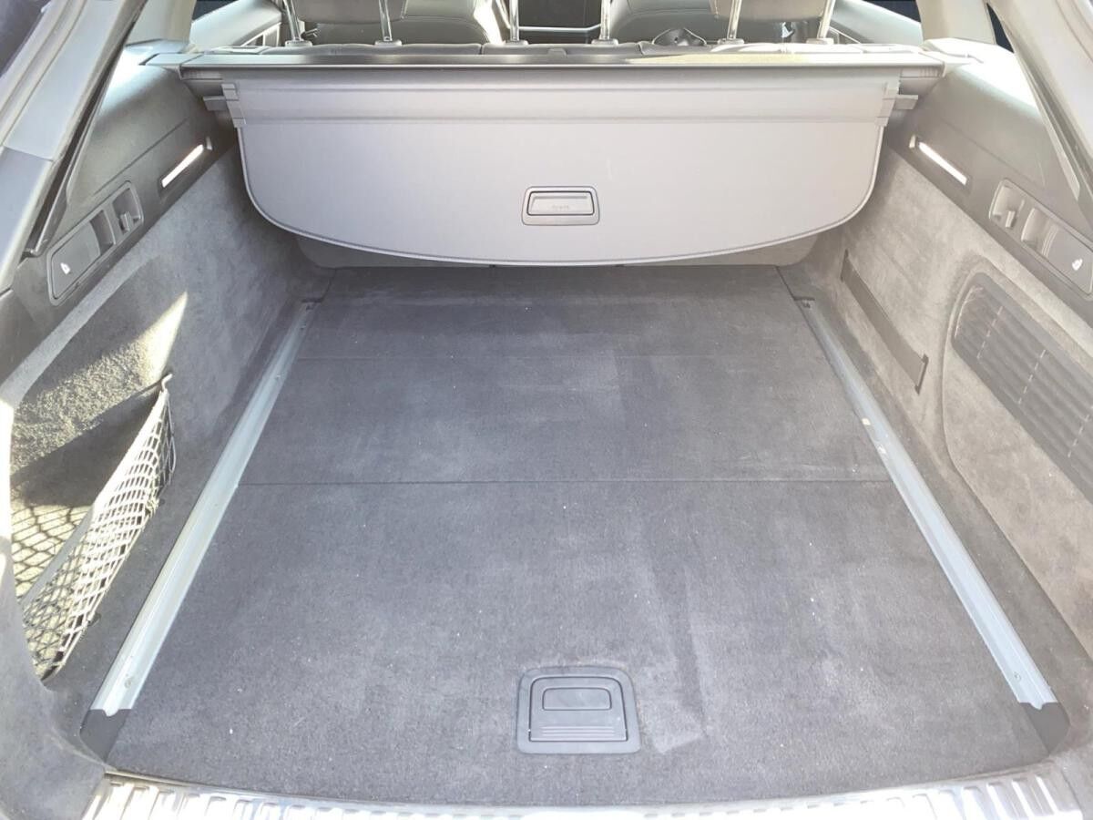 Audi A6 Avant Sport advanced 45 TFSI qu. S tr. Matrix