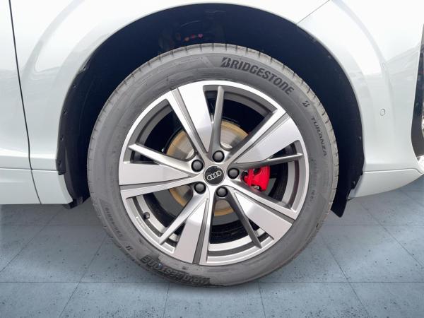 Audi Q3 Sportback TFSI S tr. PANO LED 19 FLA DynPaket