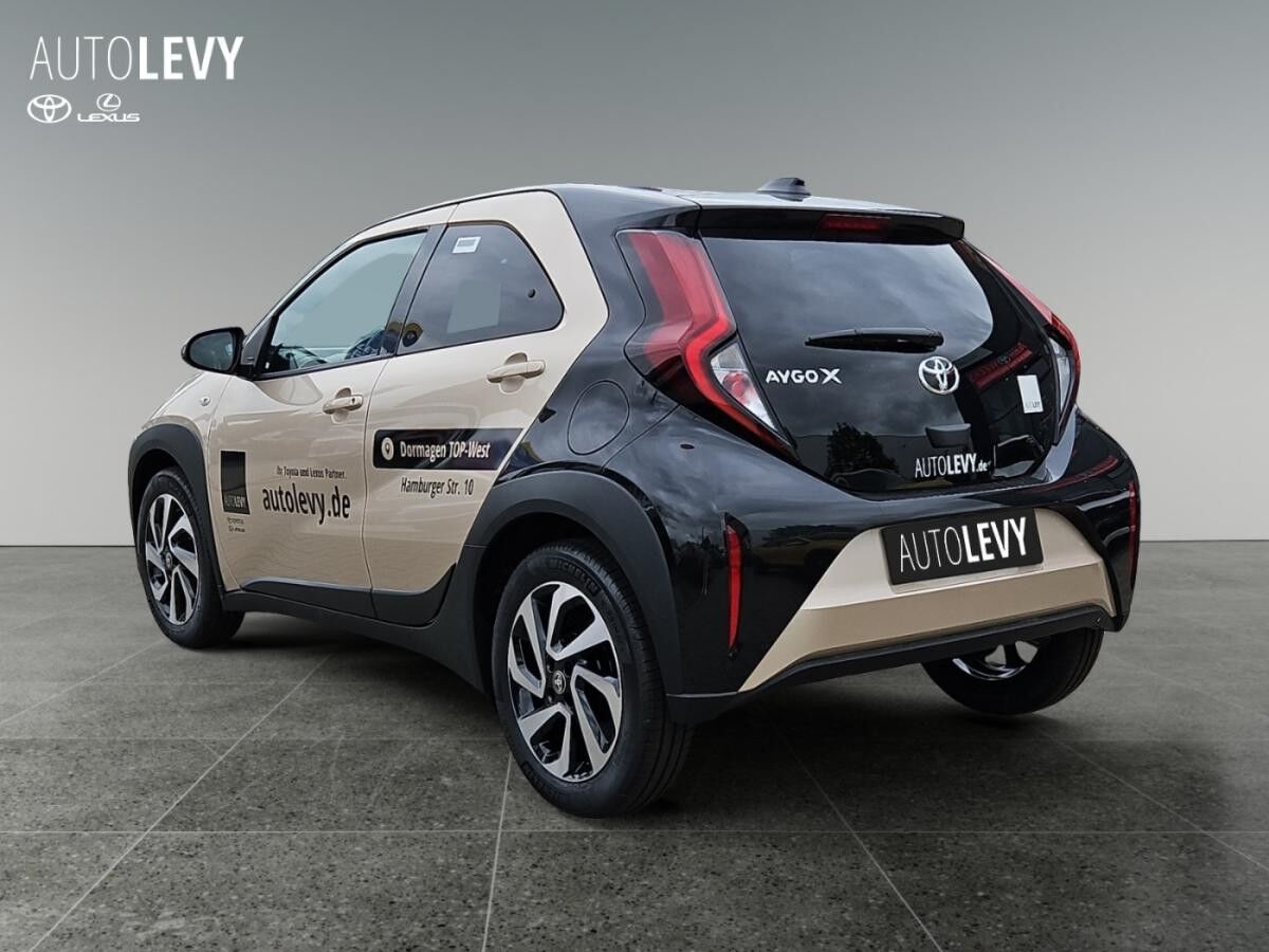 Toyota Aygo X Teamplayer +SHZ+CarPlay+Navi+1,99% !