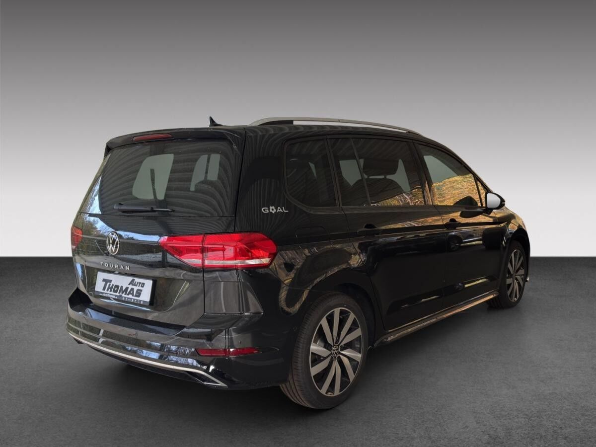 Volkswagen Touran 1.5 TSI DSG Goal 7-Sitzer R-Line AHK
