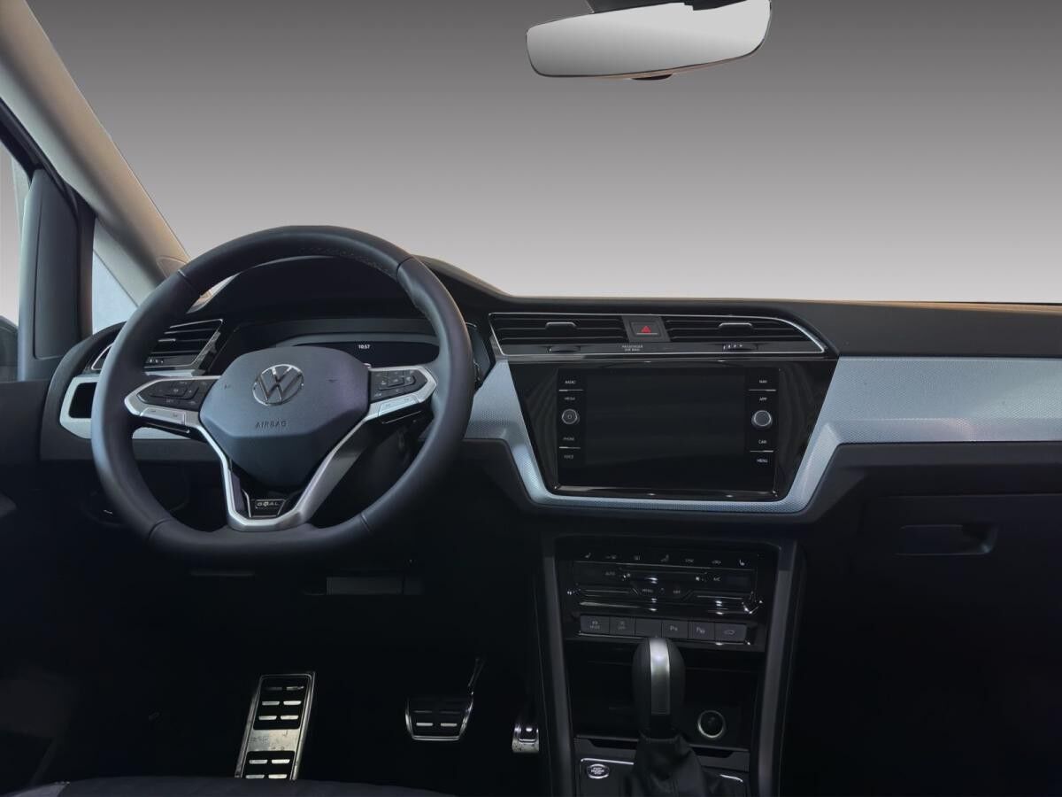 Volkswagen Touran 1.5 TSI DSG Goal 7-Sitzer R-Line AHK