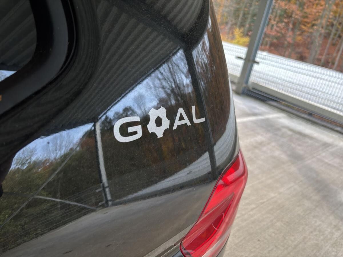 Volkswagen Touran 1.5 TSI DSG Goal 7-Sitzer R-Line AHK