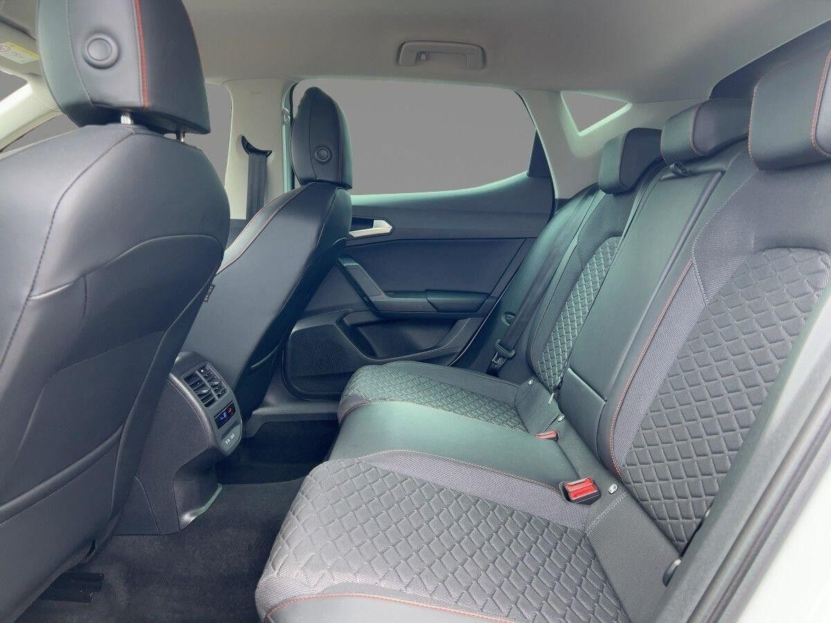 Seat Leon 1.5 eTSI FR DSG Matrix Kamera Navi