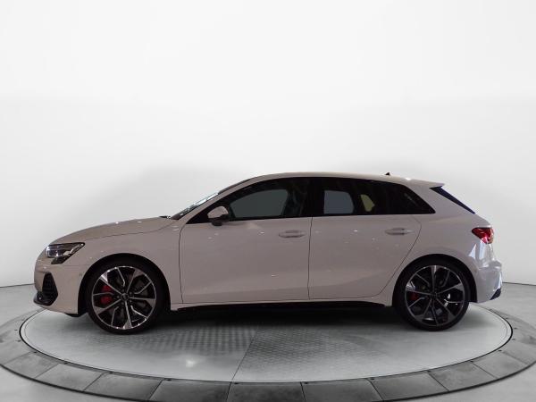 Audi S3 Sportback TFSI q. S-Tronic, Matrix, Panoramadach, SONOS, Business-Paket Plus
