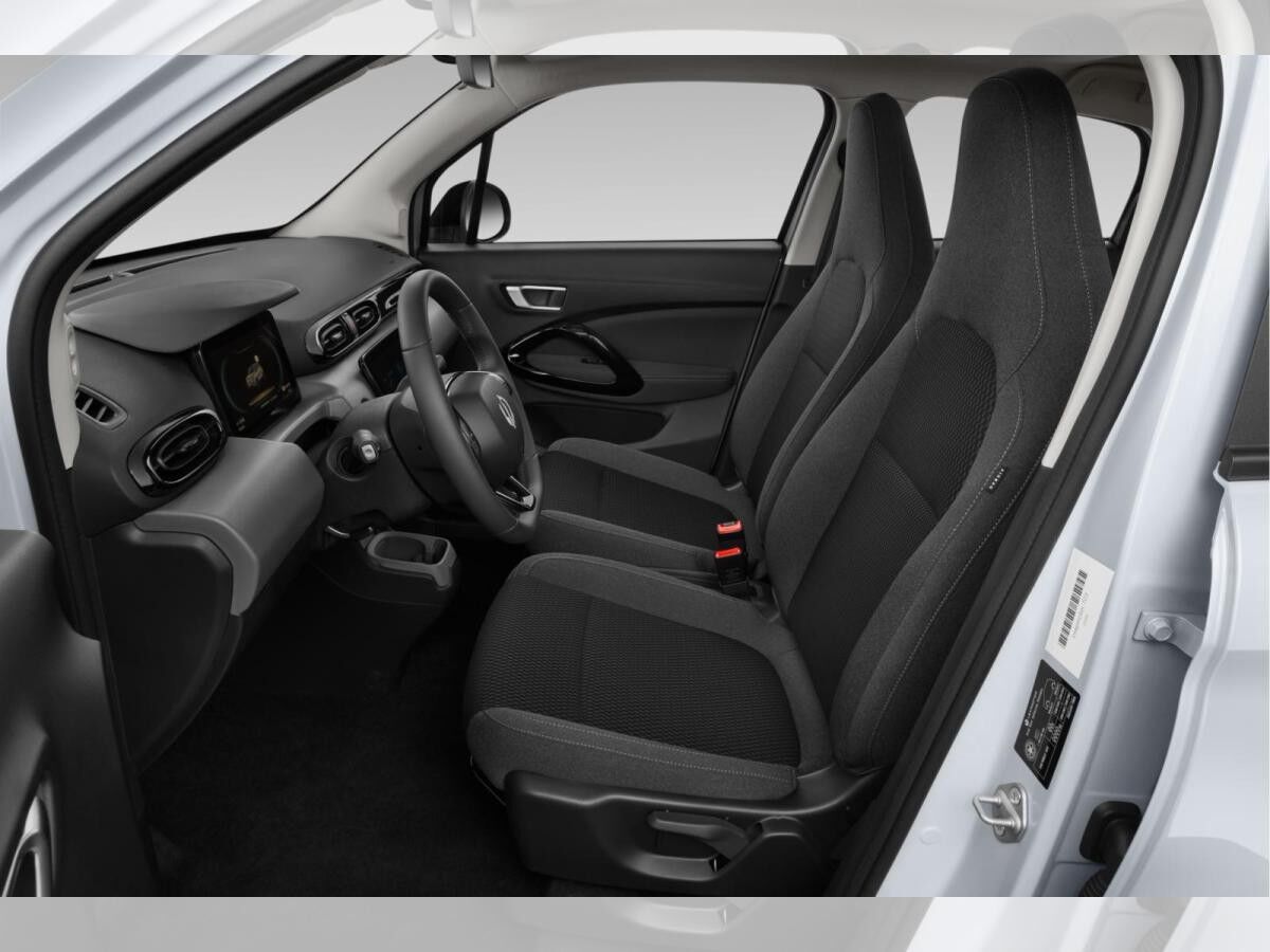 Leapmotor T03 95 PS BEV Panorama Navi ACC Klimaautom Fahrerprofil Musikstreaming DAB Keyless Entry