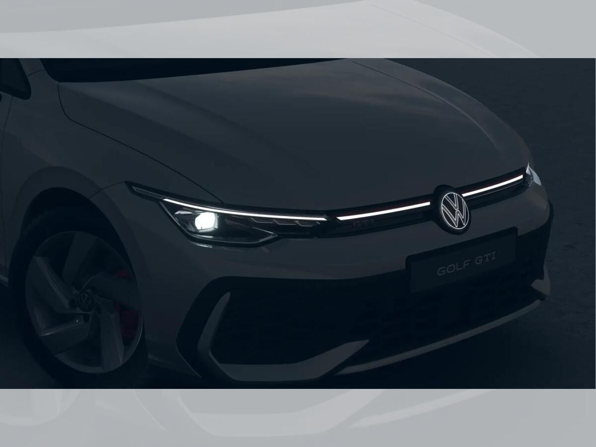 Volkswagen Golf 2.0 TSI DSG GTI Winterpaket + Winterräder Volkswagen Golf 2.0 TSI DSG GTI Winterpaket + Winterräder