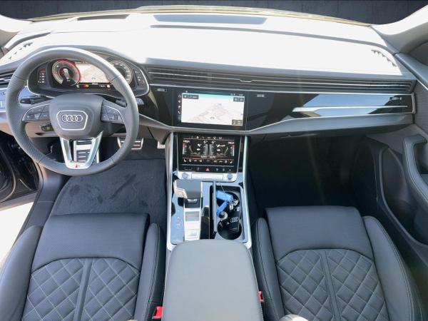 Audi Q8 SUV S line business TDI qu. tiptr. Laser PANO