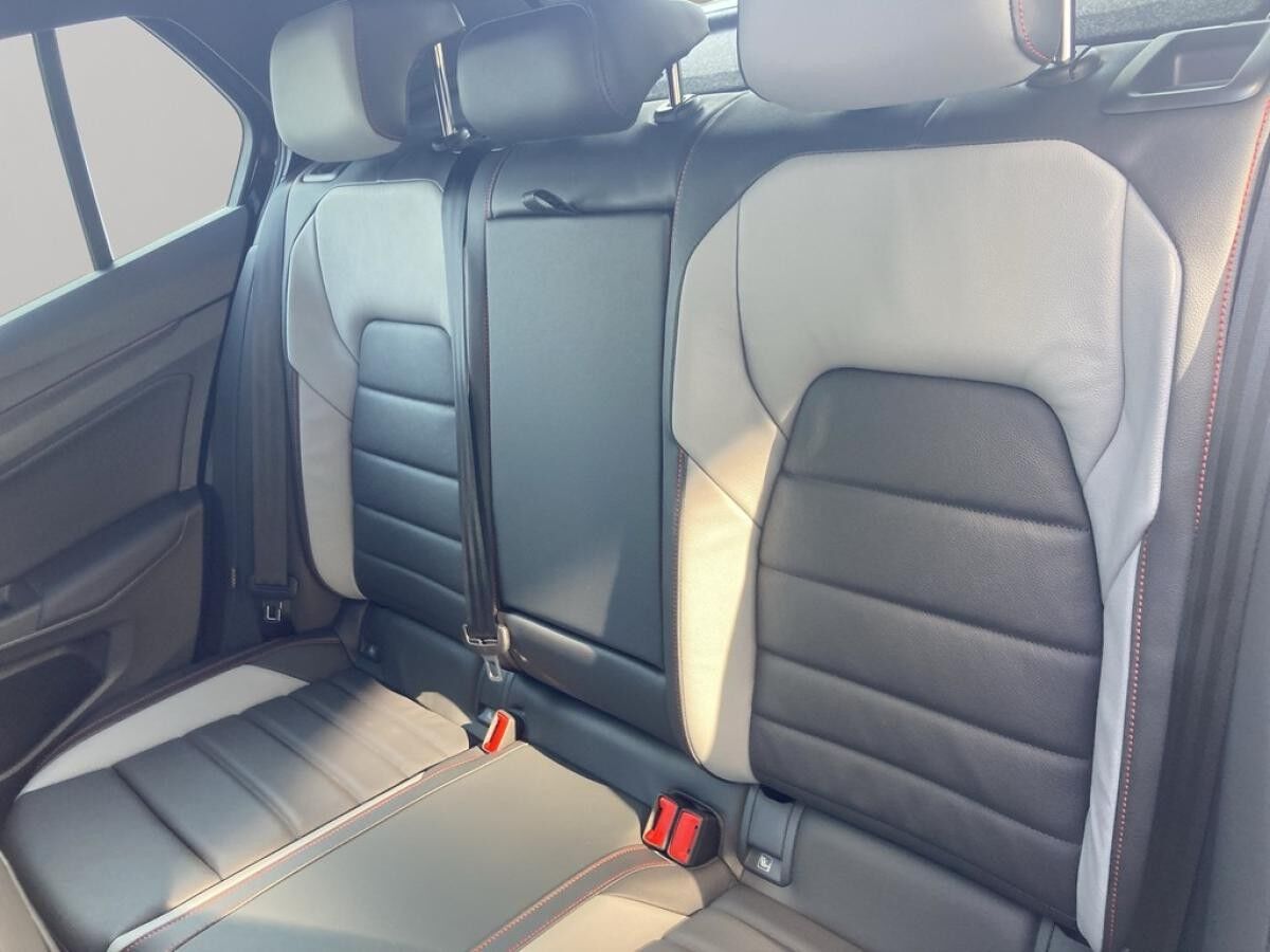 Volkswagen Golf GTI 2,0 l TSI *sofort verfügbar*