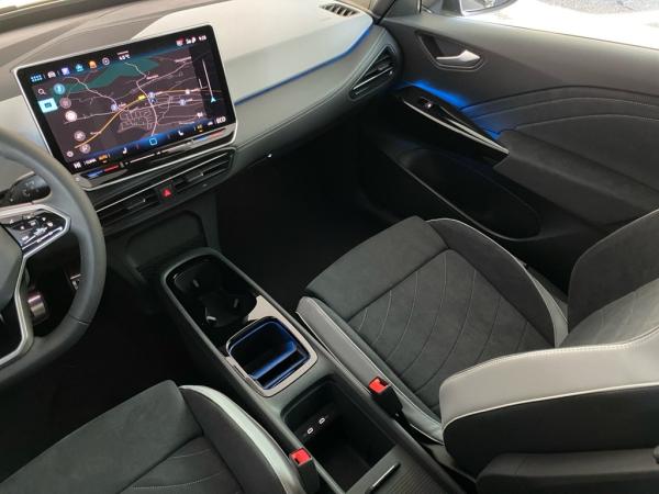Volkswagen ID.3 Pro S AHK+PANO+HUD+BLACK+IQ.LIGHT+BAFA+NAVIPRO+IDQ1