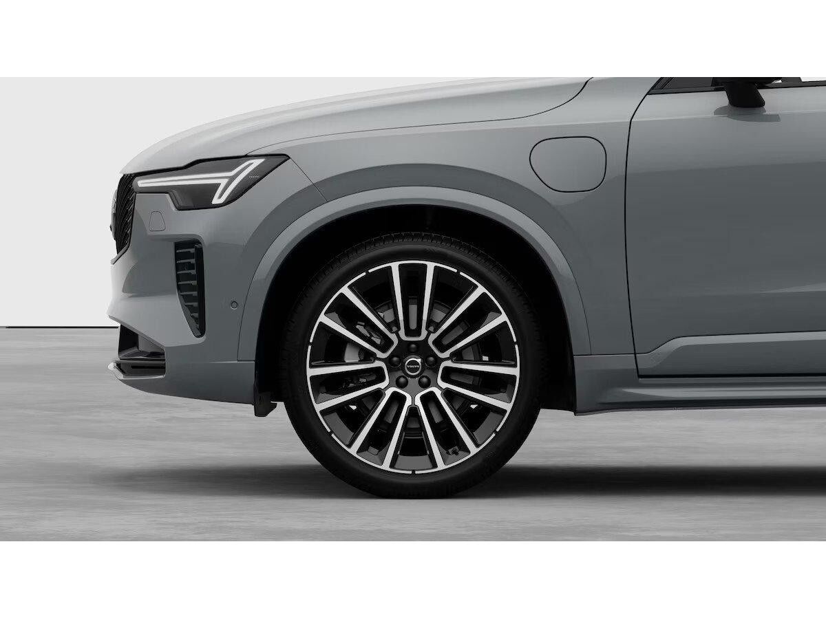Volvo XC90 T8 AWD Plus Dark 22"+AHK+B&W+PANO+HUD+360°