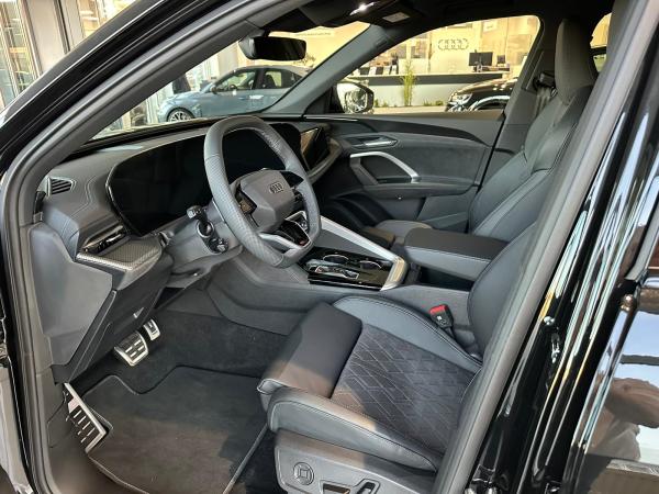 Audi Q5 TDI quattro s-line S tronic Sonderkonditionen*