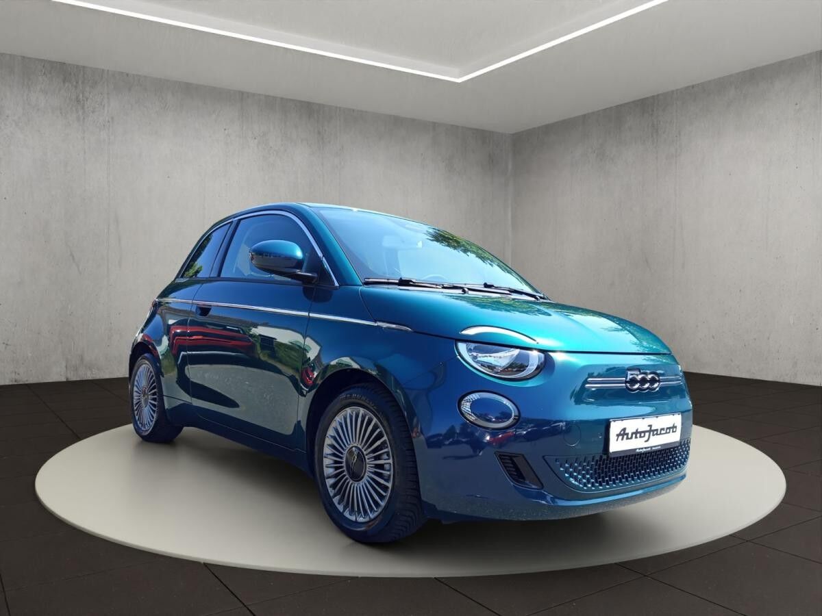 Fiat 500e Limousine 42 kWh *Standort Darmstadt*