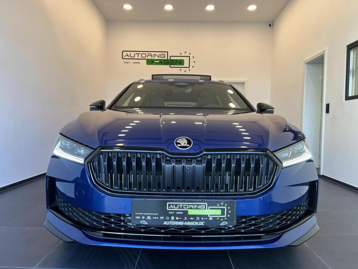 Skoda Superb Combi 265PS 4x4 Vollausstattung! Alle Extras! Sofort!
