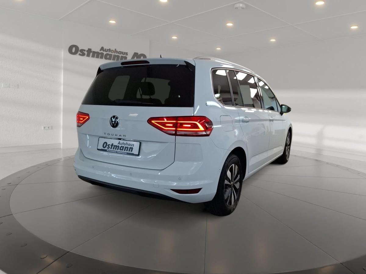 Volkswagen Touran 1.5 TSI Comfortline GOAL AHK ACC 7-Sitzer