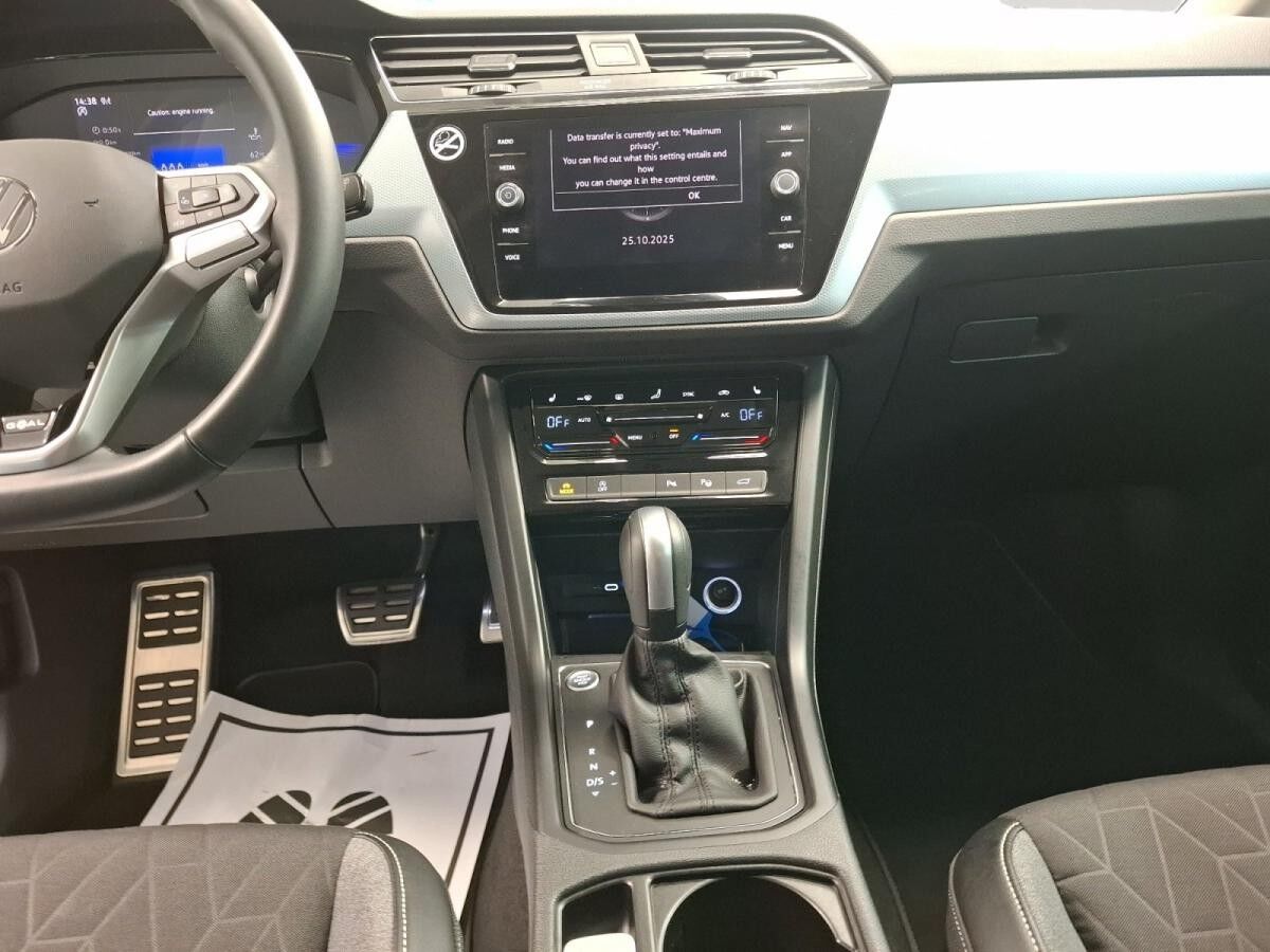 Volkswagen Touran 1.5 TSI Comfortline GOAL AHK ACC 7-Sitzer