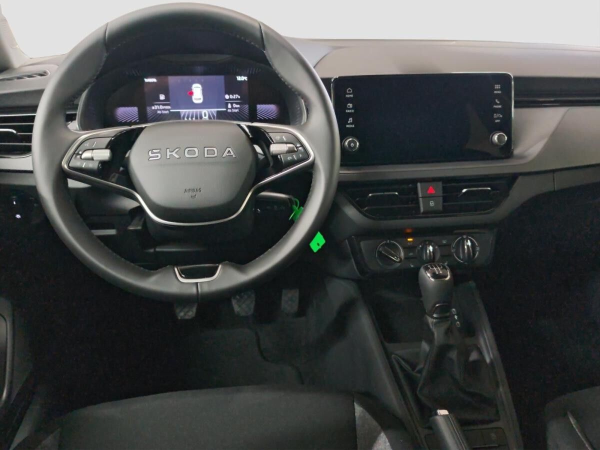 Skoda Kamiq 1.0 TSI Essence LED LM PDC SHZ Winter