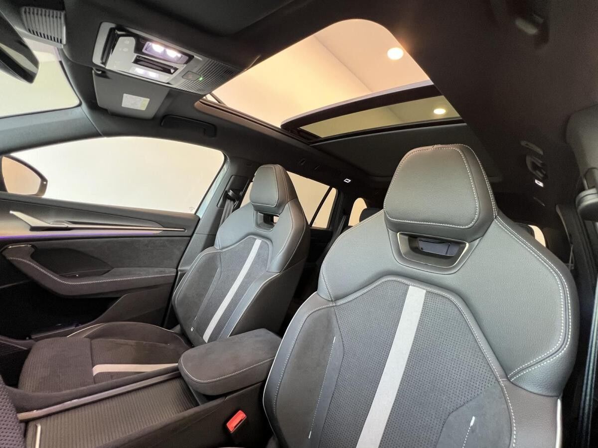 Skoda Kodiaq Sportline Plug-In 0,5% Alle-Pakete|AHK|20"|HUD