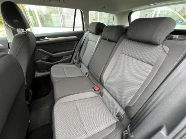 Volkswagen Passat Variant 2.0 TDI DSG+LED+SHZ+NAVI+RFK+ACC