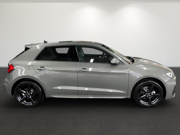 Audi A1 Sportback S line 30 TFSI S tronic