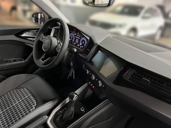 Audi A1 Sportback S line 30 TFSI S tronic