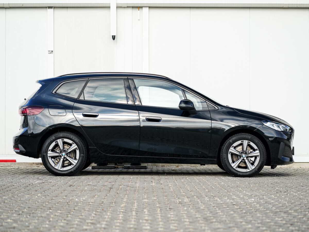 BMW 218 Active Tourer i Active Tourer GSD AHK LKH RFK 17" *MEHRERE FARBEN*