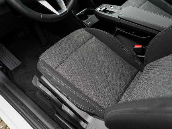 BMW 218 Active Tourer i Active Tourer GSD AHK LKH RFK 17"