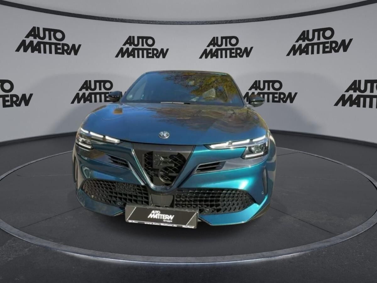 Alfa Romeo Junior 1.2 VGT Mild Hybrid Speciale +Tech-Paket