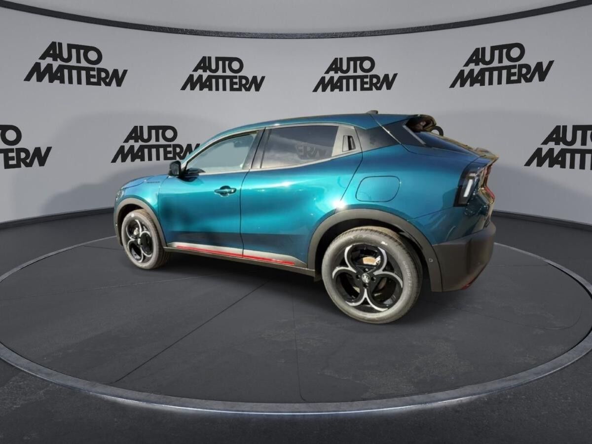 Alfa Romeo Junior 1.2 VGT Mild Hybrid Speciale +Tech-Paket