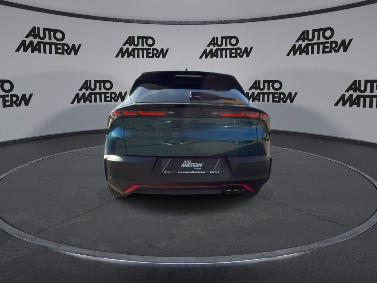 Alfa Romeo Junior 1.2 VGT Mild Hybrid Speciale +Tech-Paket