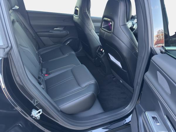 Mazda 6e Takumi 479 km* Reichweite+360°+Smartphone-Schlüssel+Am­bi­en­te­be­leuch­tung