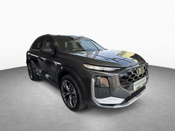 Audi Q3 e-hybrid S tr. *TECH PLUS*S LINE*LED*