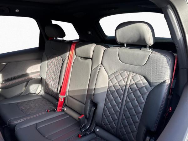 Audi Q7 S line business TDI qu tiptr *7-Sitze*AHK*