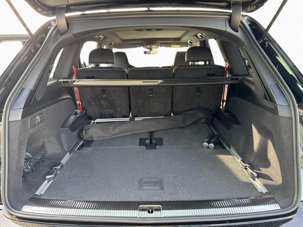 Audi Q7 S line business TDI qu tiptr *7-Sitze*AHK*
