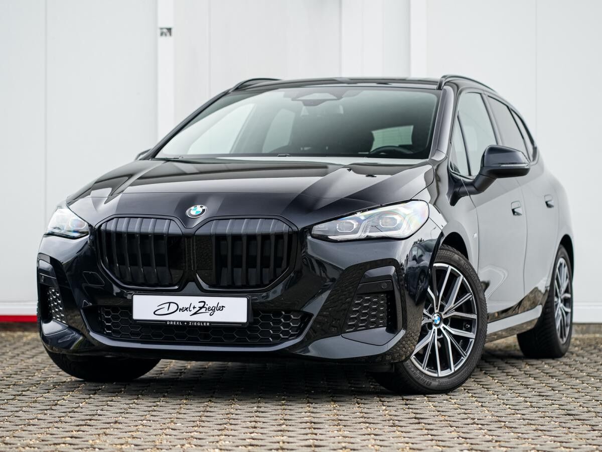 BMW 218 Active Tourer d Active Tourer M-Sport AHK AdLED PANO KoZg
