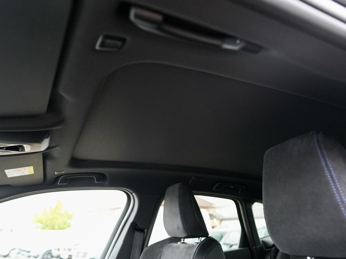 BMW 218 Active Tourer d Active Tourer M-Sport AHK AdLED PANO KoZg