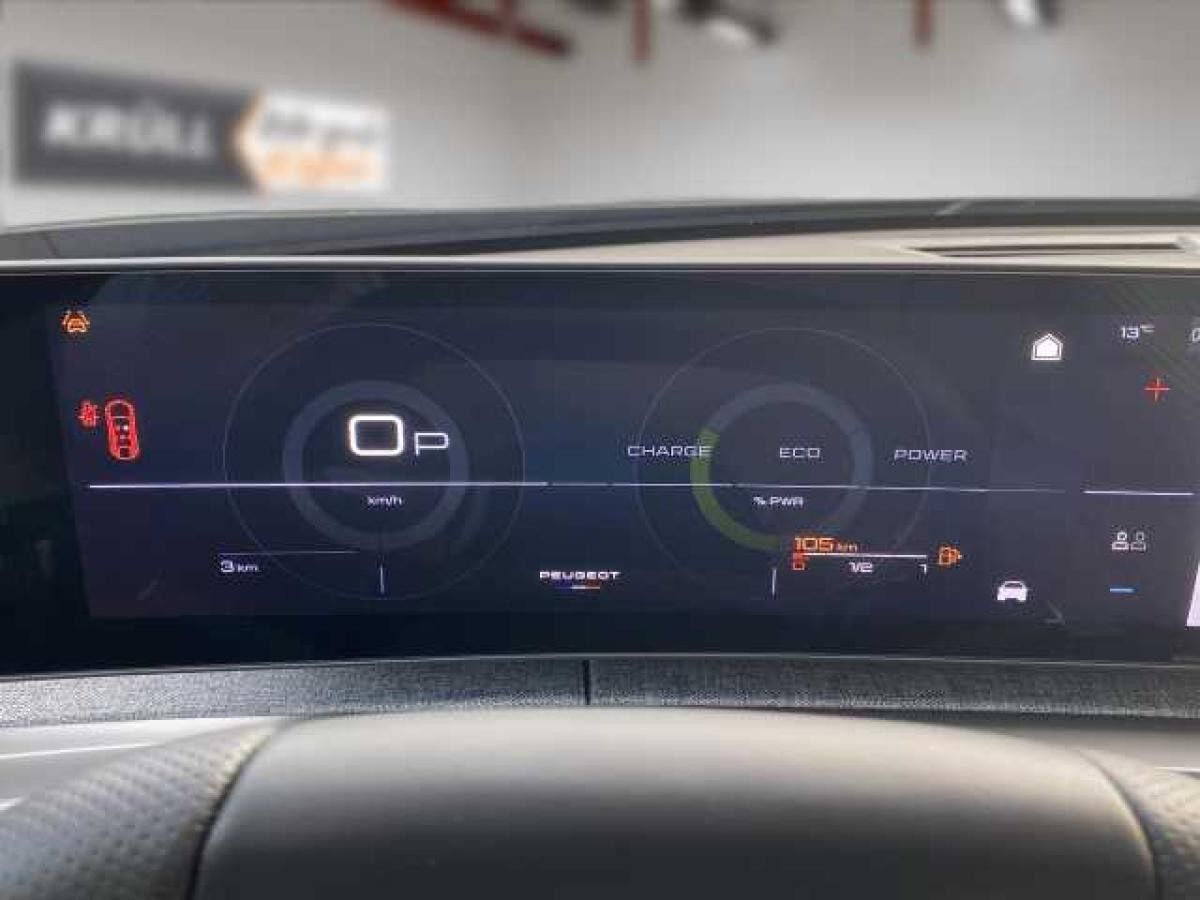 Peugeot 3008 GT Hybrid +AHK+Winter-Paket+