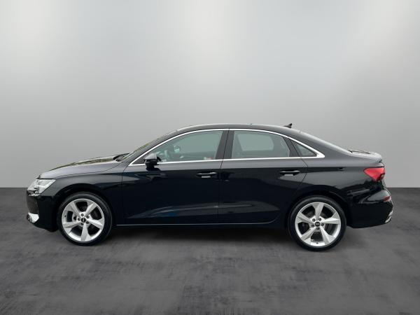 Audi A3 Limousine advanced 35TDI S-tronic / Navi, RFK