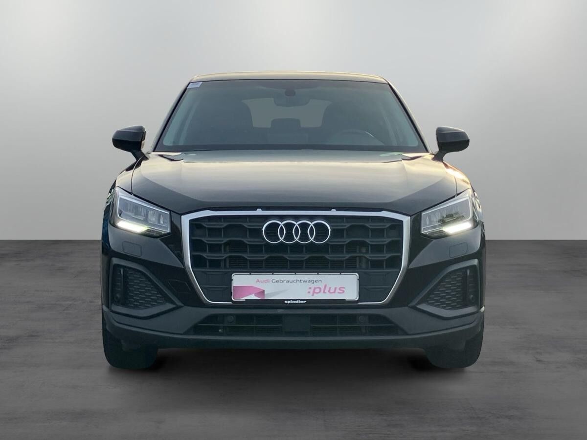 Audi Q2 35 TFSI S-tronic / MMI-Navi+, LED, RFK, SHZ