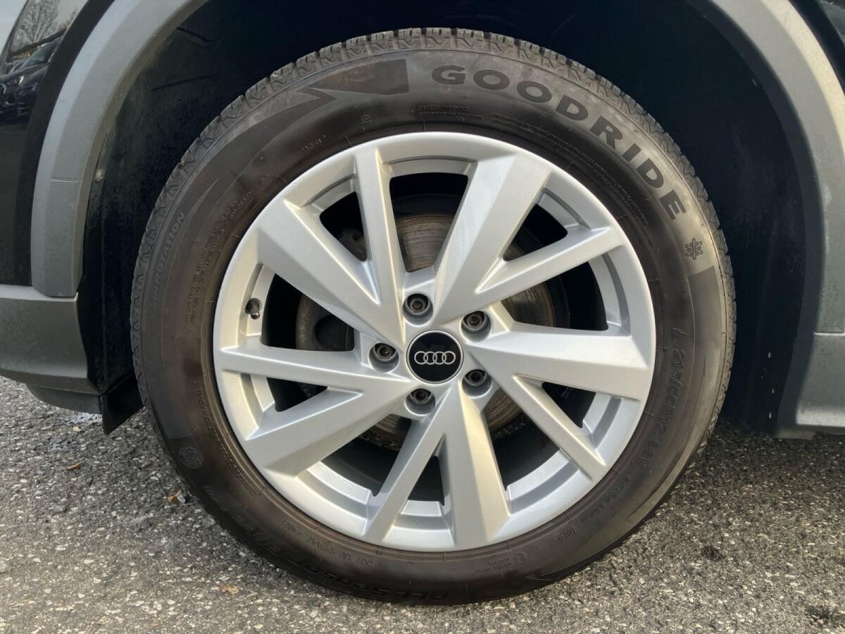 Audi Q2 35 TFSI S-tronic / MMI-Navi+, LED, RFK, SHZ