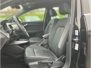 Audi Q4 e-tron advanced 55 quattro / MMI-Navi+, LED