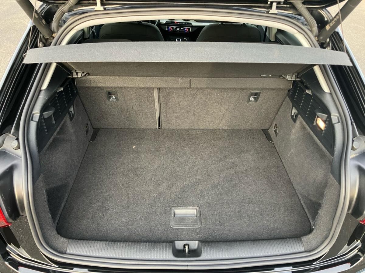 Audi Q2 35 TFSI S-tronic / MMI-Navi+, LED, RFK, SHZ