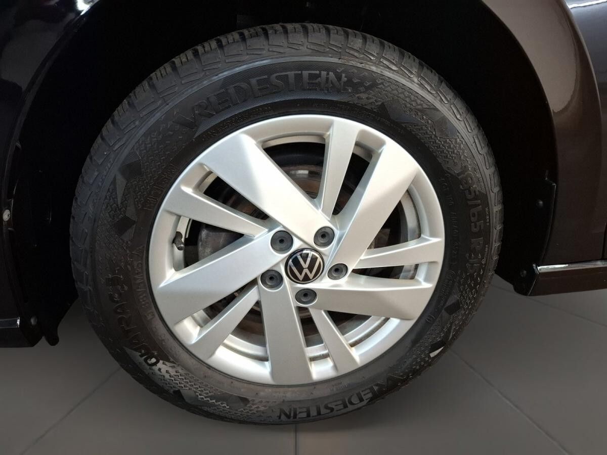 Volkswagen Polo VI 1.0 TSI Style Matrix Climatr. ACC Navi LM