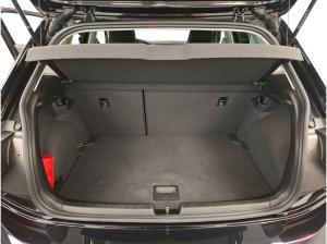Volkswagen Polo VI 1.0 TSI Style Matrix Climatr. ACC Navi LM