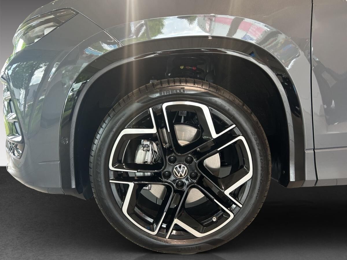 Volkswagen Tayron 2.0 TDI DSG R-Line AHK Pano Black-Style