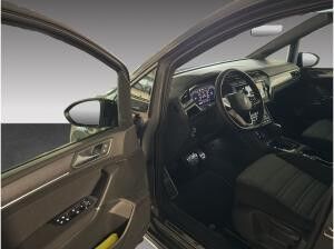 Volkswagen Touran 1.5 TSI DSG Highline 7-Sitzer AHK Pano