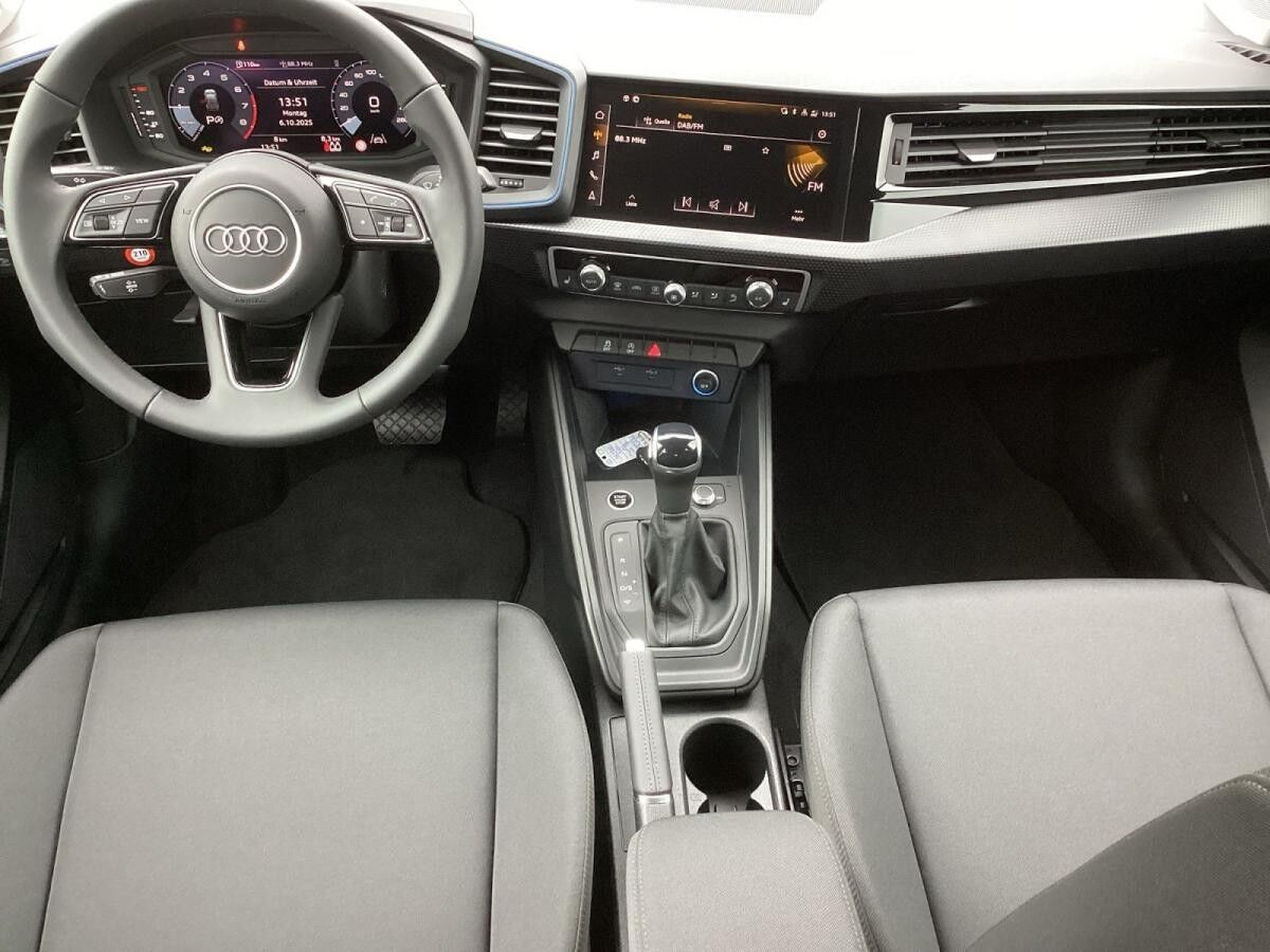 Audi A1 Sportback advanced 25 TFSI S-Tronic, inkl. Winterräder, Ambiente Plus, Smartphone Interface, SH, PDC
