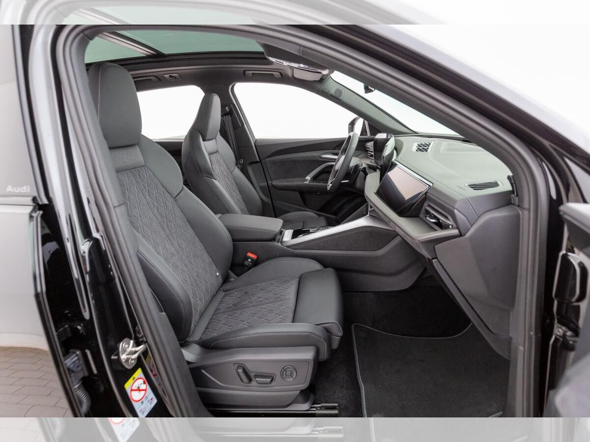 Audi Q5 TDI quattro S tronic Audi Q5 TDI quattro S tronic