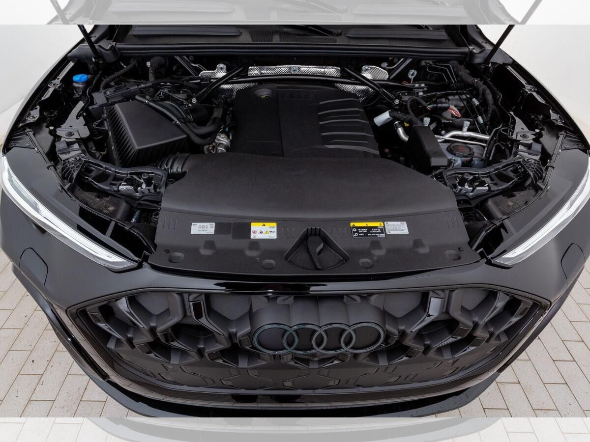 Audi Q5 TDI quattro S tronic Audi Q5 TDI quattro S tronic